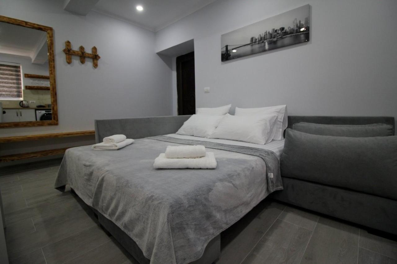 J&M Luxury Apartments Saranda Extérieur photo