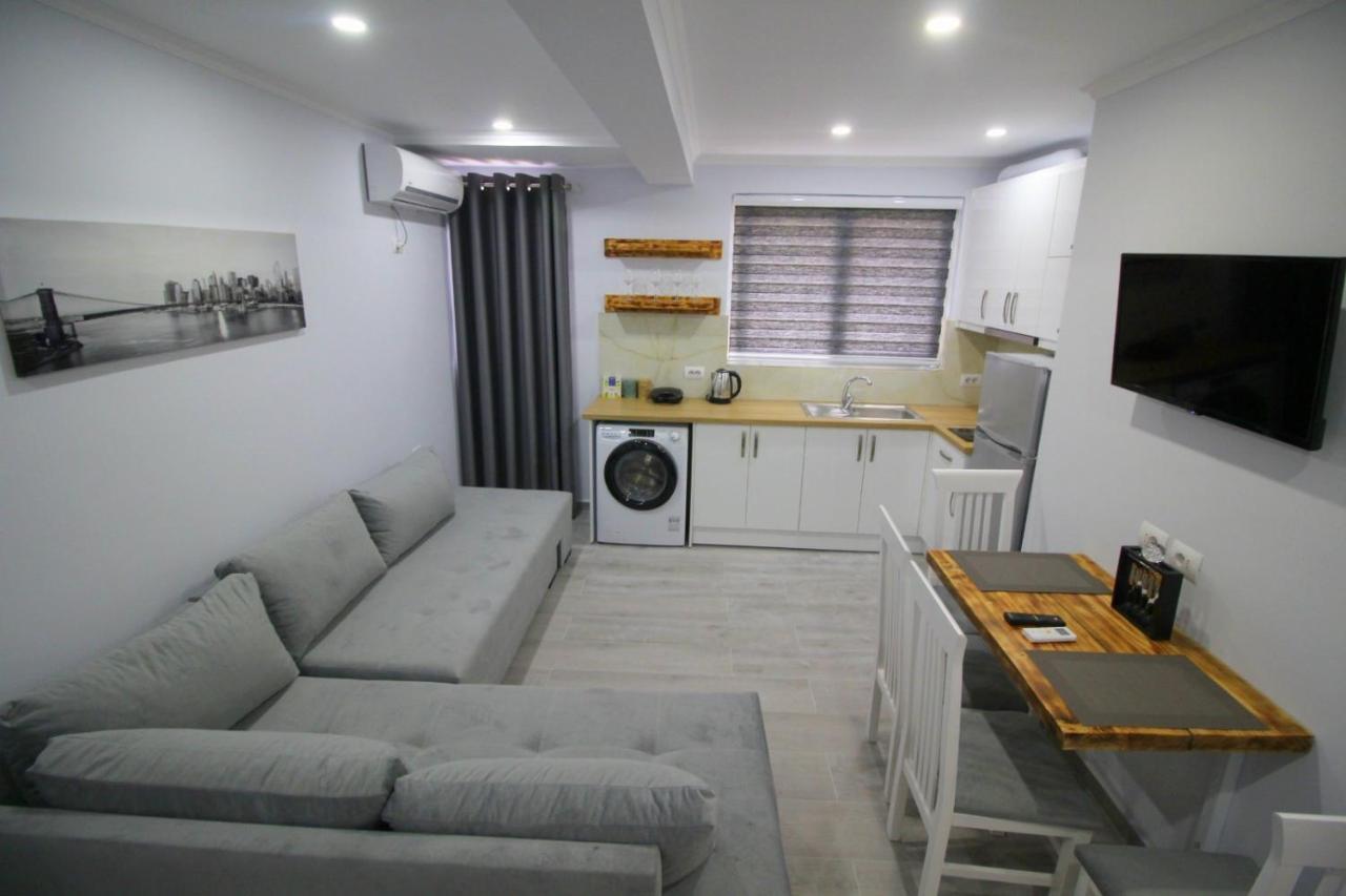 J&M Luxury Apartments Saranda Extérieur photo