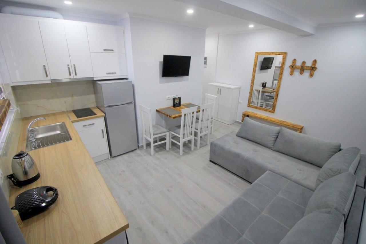 J&M Luxury Apartments Saranda Extérieur photo