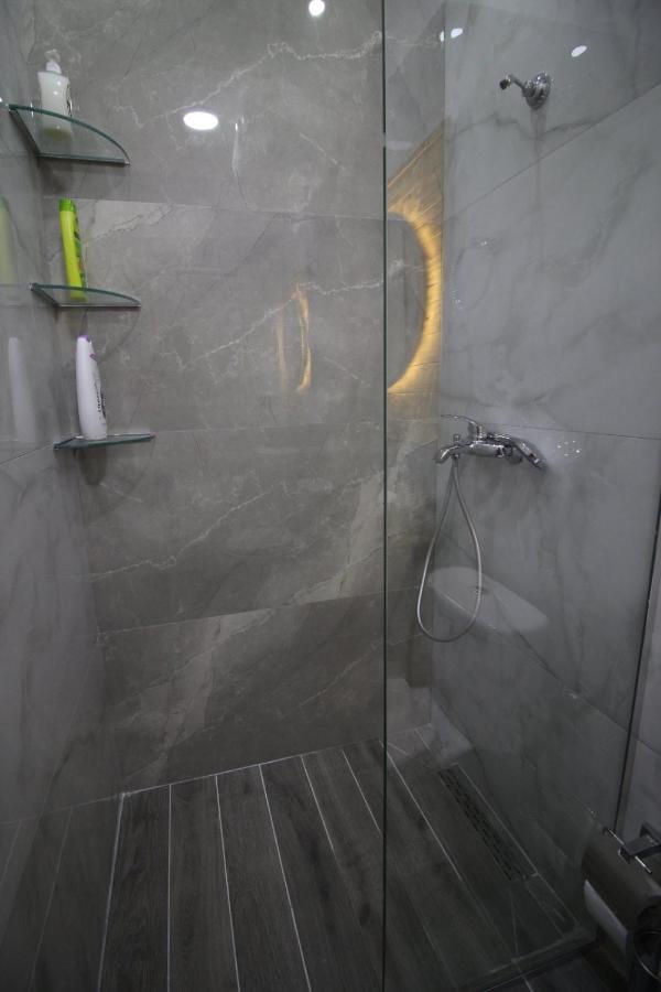 J&M Luxury Apartments Saranda Extérieur photo